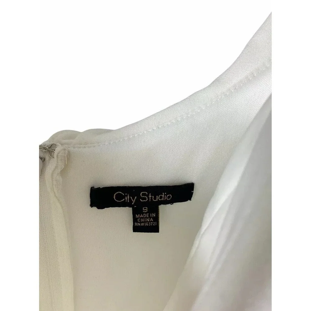City Studio Size 9 Dress White Ruffle Preppy Comfy Stretchy Y2K Coquette